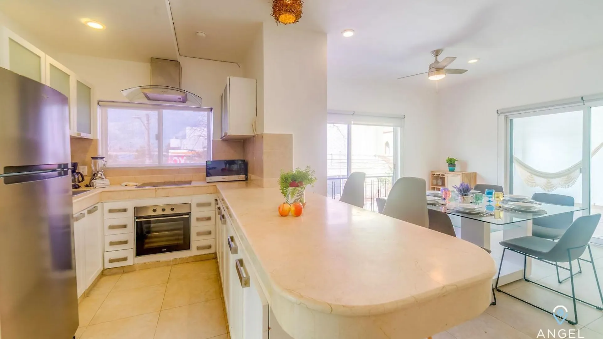 Apartment Ideal Group Getaway 4 Blocks To The Beach & Pool Playa del Carmen