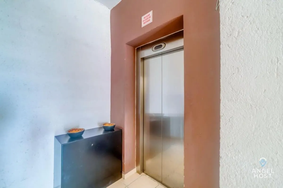 Ideal Group Getaway 4 Blocks To The Beach & Pool Playa del Carmen 0*,