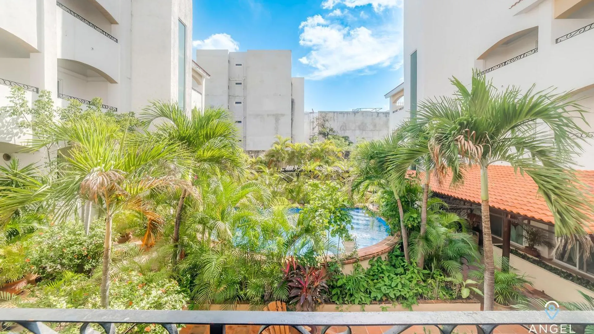 Апартаменты Ideal Group Getaway 4 Blocks To The Beach & Pool Плая-дель-Кармен Мексика